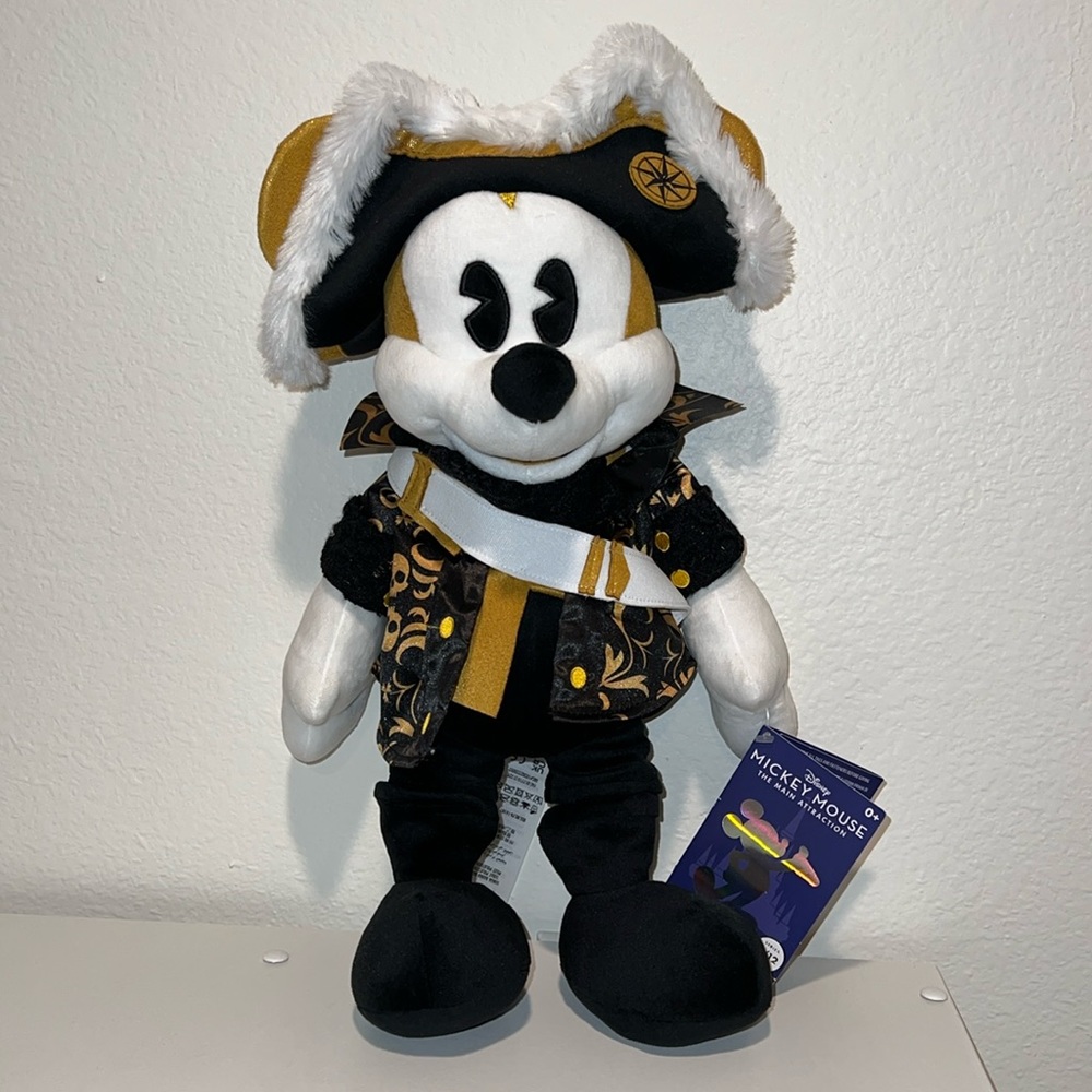 Disney Parks Mickey Mouse The Main Attraction Plush Pirates of the Caribbean New